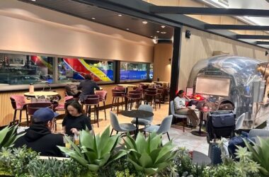 Half empty Chase Sapphire lounge PHX